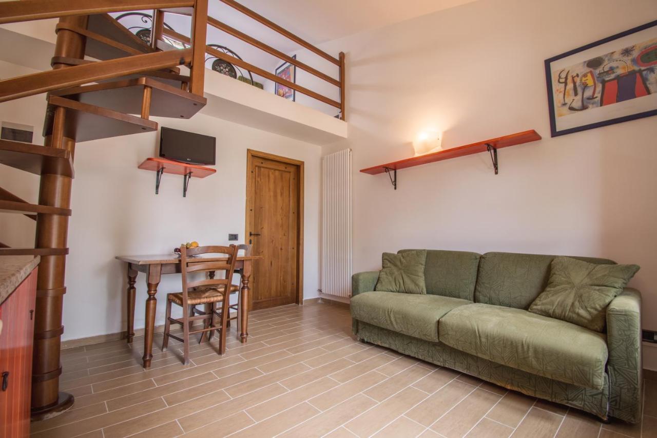 Casa Vacanze Vecchio Granaio Magione Exterior foto